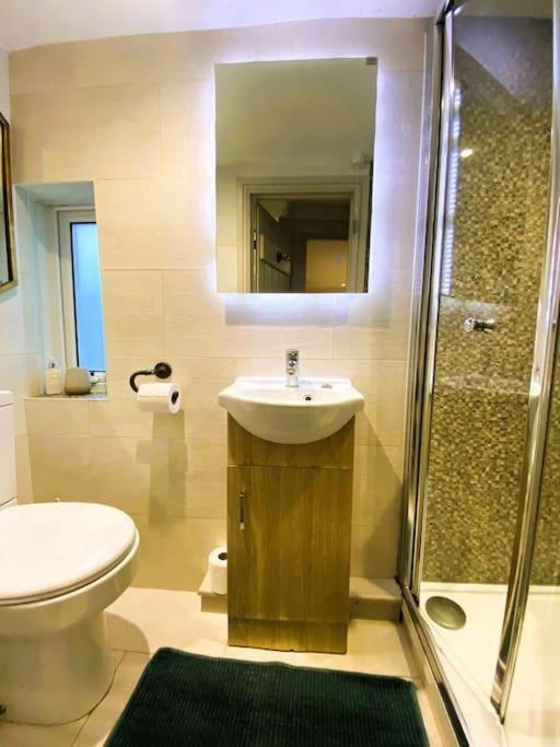 Beautiful Immaculate Aldeburgh Cottage, Sunny Outdoor Space, Free Parking - Easy Walk To Beach & Town Zewnętrze zdjęcie