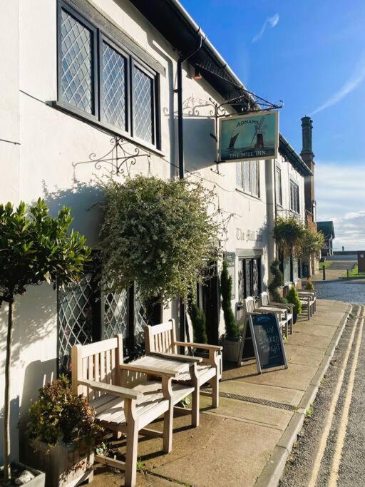 Beautiful Immaculate Aldeburgh Cottage, Sunny Outdoor Space, Free Parking - Easy Walk To Beach & Town Zewnętrze zdjęcie